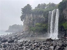 005-Jeongbang-Waterfall