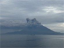 003-Mt-Sakurajima