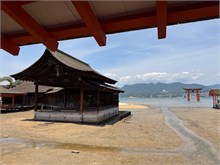 016-Itsukushima-Shrine