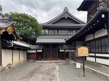 002-Nishi_Hongan-Ji_Temple