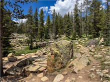 018-Mirror_Lake_Drive