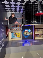 015-Museum_of_Illusions